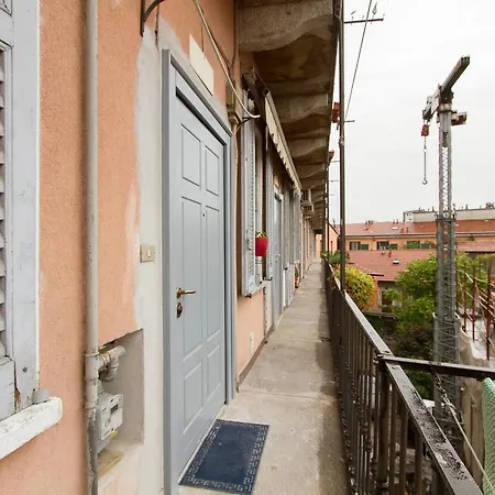 Lodi House